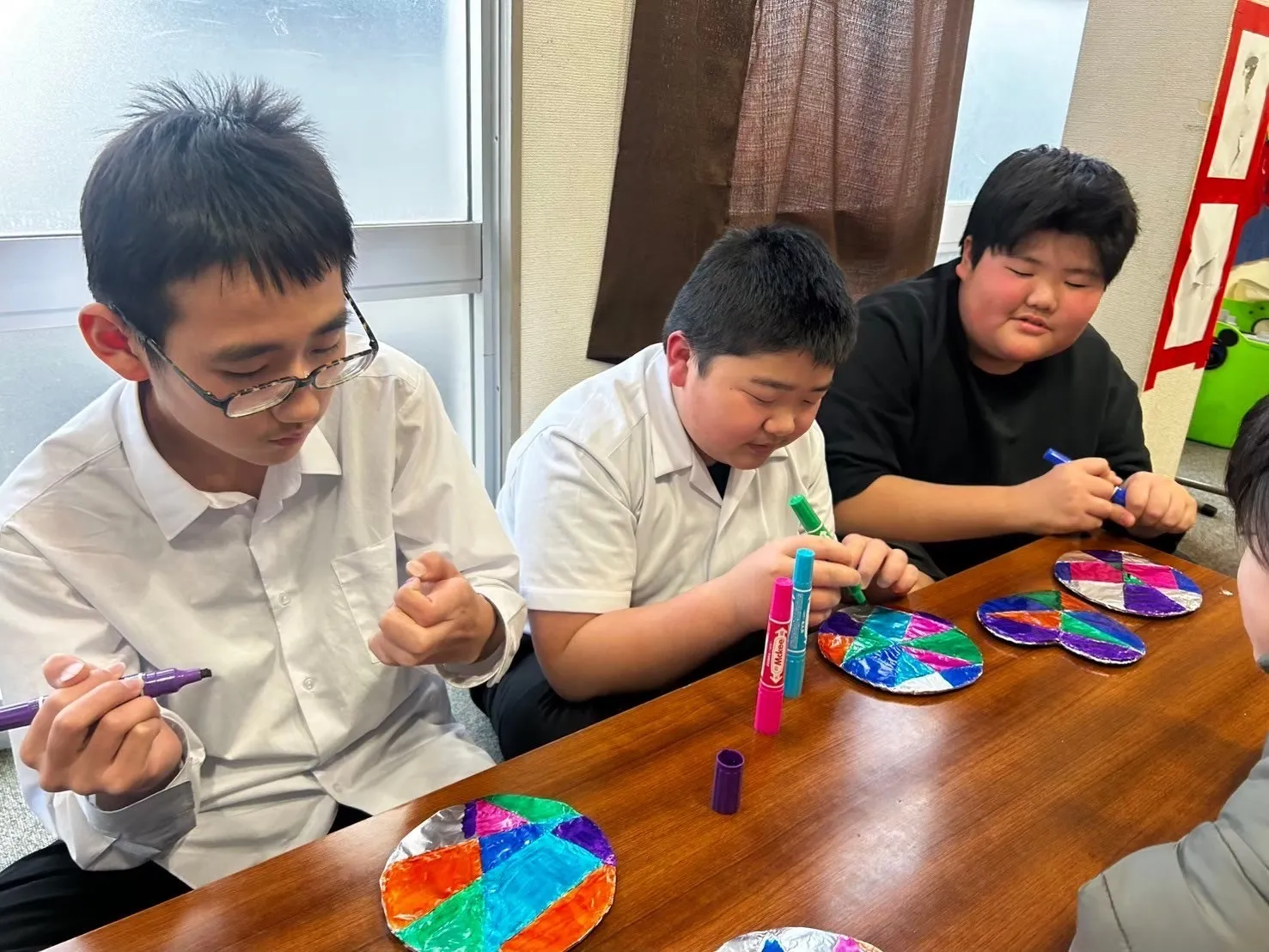 放課後等デイサービスのサービス内容を徹底解説！自立支援や活動例も紹介