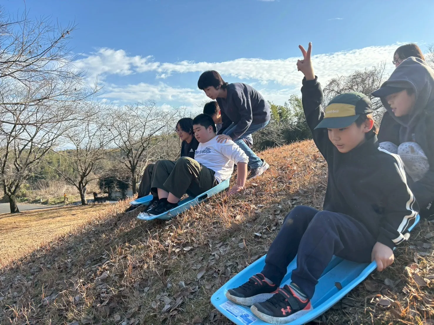放課後等デイサービスで小学生の癇癪に実践できる対応法と家庭連携のポイント
